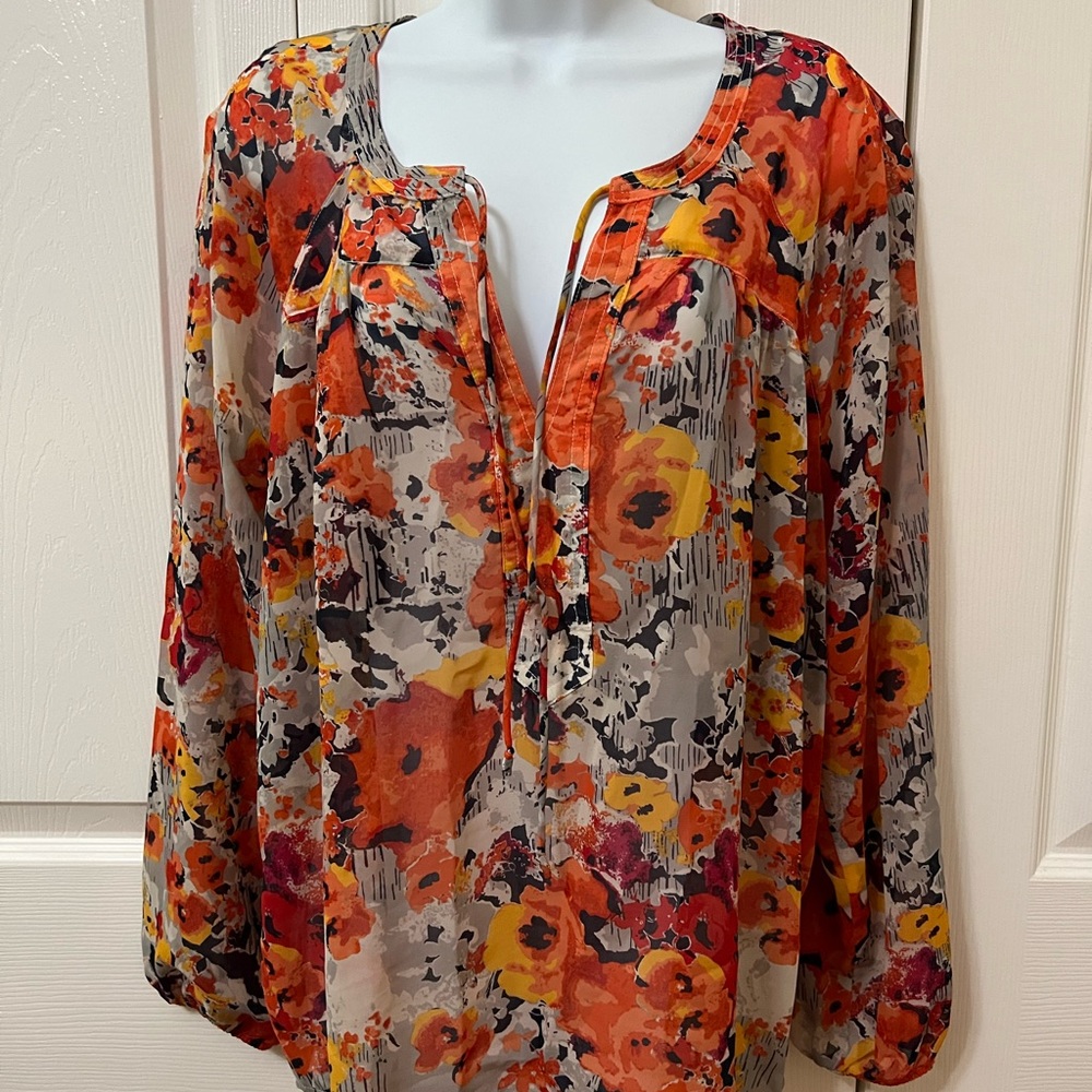 Daisy Fuentes semi sheer blouse XL